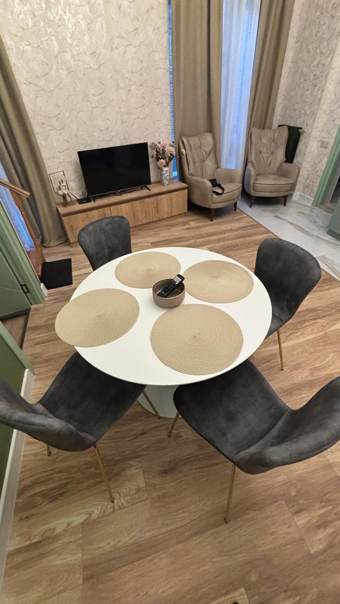 Made With Love Apartment ティビリシ エクステリア 写真