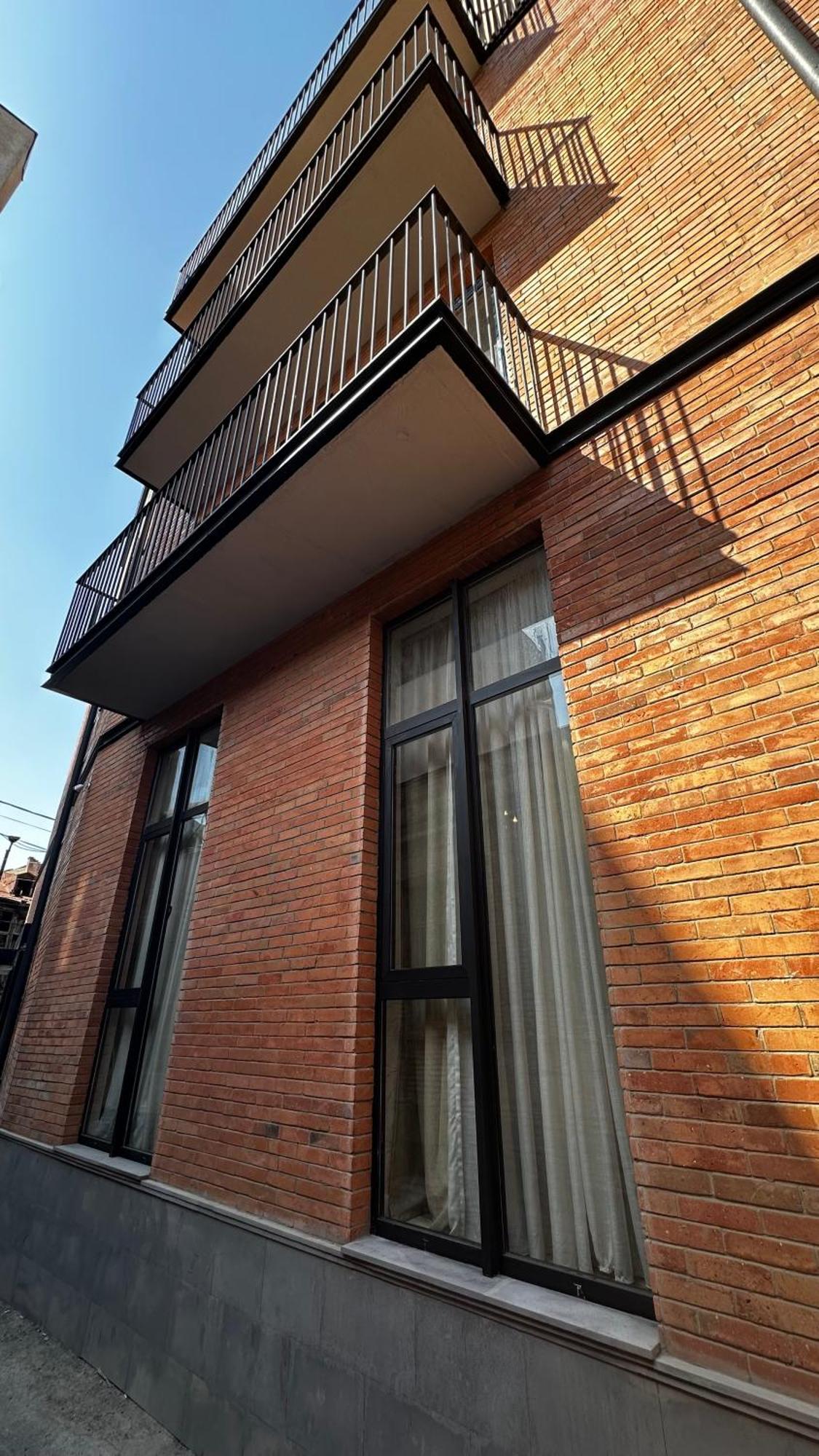 Made With Love Apartment ティビリシ エクステリア 写真