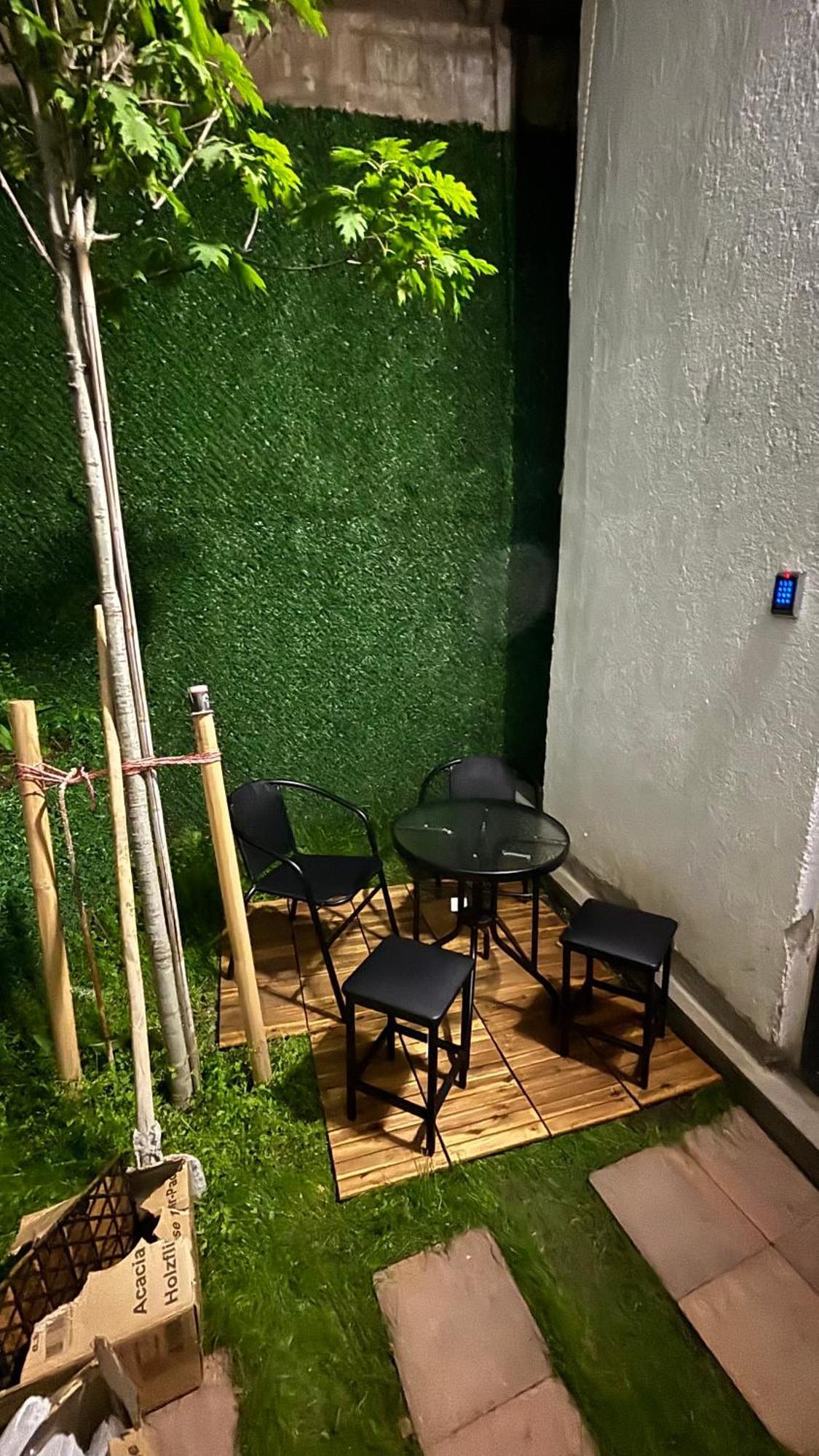 Made With Love Apartment ティビリシ エクステリア 写真